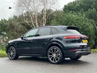 Used Porsche Cayenne 340 HP (250 kW) 2020 Blue SUV