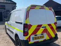 Used Citroën Berlingo 75 HP (55 kW) 2015 White MPV