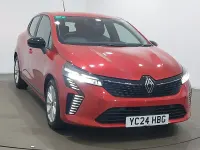 Used Renault Clio Evolution 90 HP (66 kW) 2024 Red Hatchback