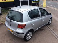 Used Toyota Yaris T3 65 HP (47 kW) 2004 Silver Hatchback