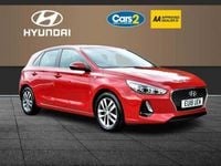Used Hyundai i30 SE 118 HP (86 kW) 2018 Red Hatchback