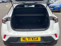 Used Vauxhall Mokka SRi 100 HP (73 kW) 2021 White SUV
