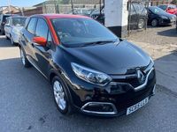 Usado Renault Captur Dynamique 90 HP (66 kW) 2015 Preto SUV