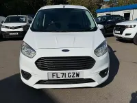 Used Ford Transit Courier Limited 100 HP (73 kW) 2021 White Van