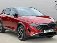Used Nissan Qashqai Tekna+ 190 HP (139 kW) 2025 Red SUV