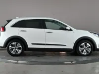 Used Kia e-Niro Plus 150 kW (204 HP) 2021 White SUV