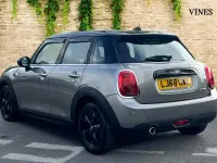 Used Mini Cooper Classic 134 HP (98 kW) 2018 Silver Hatchback