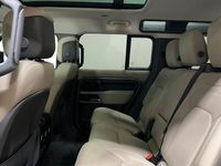 Used Land Rover Defender HSE 295 HP (216 kW) 2023 Green SUV