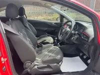 Used Vauxhall Corsa Edition 90 HP (66 kW) 2015 Red Hatchback