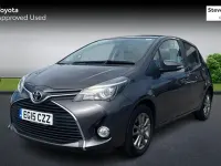 Used Toyota Yaris 99 HP (72 kW) 2015 Grey Hatchback