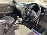 Used Kia Soul Urban 134 HP (98 kW) 2017 White SUV