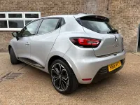 Used Renault Clio Dynamique 90 HP (66 kW) 2018 Silver Hatchback