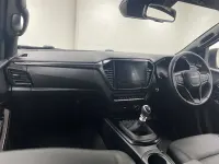 Usado Isuzu D-Max 163 HP (119 kW) 2024 Laranja Pickup