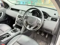 Used Land Rover Discovery Sport SE 180 HP (132 kW) 2019 White SUV