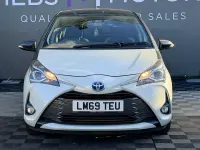 Used Toyota Yaris 91 HP (66 kW) 2020 White/black Hatchback