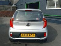 Used Kia Picanto Air 68 HP (50 kW) 2011 Silver Hatchback