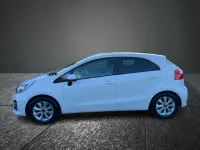 Used Kia Rio 75 HP (55 kW) 2016 White Hatchback
