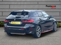 Begagnad BMW 128 Comfort Edition 261 HK (191 kW) 2023 Svart Halvkombi