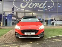 Begagnad Ford Focus Active 2021 Röd Kombi