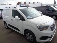 Second-hand Vauxhall Combo Sportive 100 CP (73 kW) 2019 Alb Van