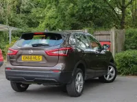Used Nissan Qashqai Acenta Premium 2019 Bronze SUV