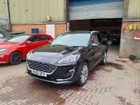 Używany Ford Kuga Vignale 225 KM (165 kW) 2022 Czarny SUV