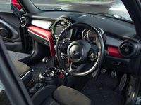 Used Mini John Cooper Works Hatch 231 HP (169 kW) 2015 Green Hatchback