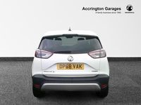 Used Vauxhall Crossland X S 2019 Summit white SUV