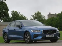 Used Volvo S60 R-Design 250 HP (183 kW) 2020 Blue Sedan