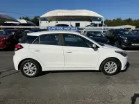 Used Hyundai i20 SE 84 HP (61 kW) 2016 White Hatchback