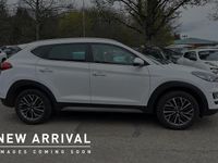 Used Hyundai Tucson Premium 129 HP (94 kW) 2019 White SUV