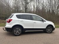 Used Suzuki SX4 S-Cross SZ4 120 HP (88 kW) 2014 White Hatchback