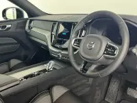 Used Volvo XC60 Plus 345 HP (253 kW) 2024 Blue SUV
