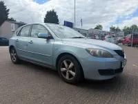 Usado Mazda 3 105 HP (77 kW) 2007 Prateado Citadino