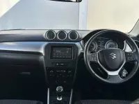 Second-hand Suzuki Vitara SZ-T 129 CP (94 kW) 2022 Negru SUV