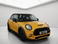 Usado Mini Cooper S Hatch 192 HP (141 kW) 2015 Laranja Citadino