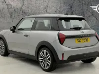 Used Mini Cooper Hatch 154 HP (113 kW) 2024 Silver Hatchback