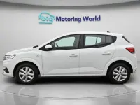 Used Dacia Sandero Comfort 90 HP (66 kW) 2022 White Hatchback