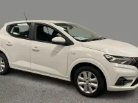 Usado Dacia Sandero Comfort 91 CV (66 kW) 2022 Blanco Utilitario