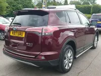 Used Toyota RAV4 197 HP (144 kW) 2017 Red SUV