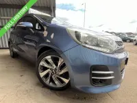 Used Kia Rio 89 HP (65 kW) 2016 Blue Hatchback