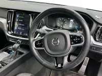 Usado Volvo S60 R-Design 250 HP (183 kW) 2019 Branco Sedan