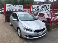 Begagnad Kia Ceed 98 HK (72 kW) 2014 Silver Halvkombi