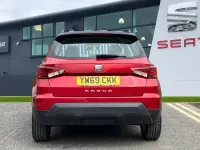 Begagnad Seat Arona SE Technology 2020 Röd SUV