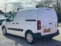 Used Citroën Berlingo 75 HP (55 kW) 2014 White MPV