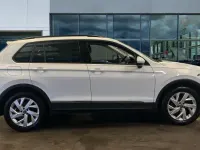 Used VW Tiguan Life 150 HP (110 kW) 2022 Pure white SUV