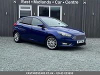 Usado Ford Focus Zetec 2017 Azul Citadino