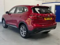 Used MG HS Excite 162 HP (119 kW) 2021 Red SUV