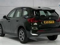 Gebraucht BMW X1 Sport Line 168 PS (123 kW) 2025 Grün SUV