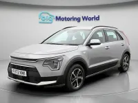 Używany Kia Niro 141 KM (103 kW) 2023 Szary SUV